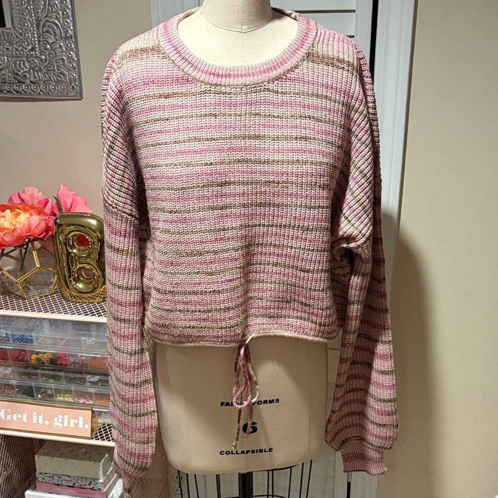 Elan Multicolor Striped Crew Neck cropped Sweater